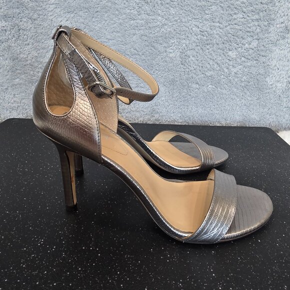 Lauren Ralph Lauren Gretchin Grey Metallic Lizard Heeled Sandal Size 9 Pre Owned - Picture 4 of 11